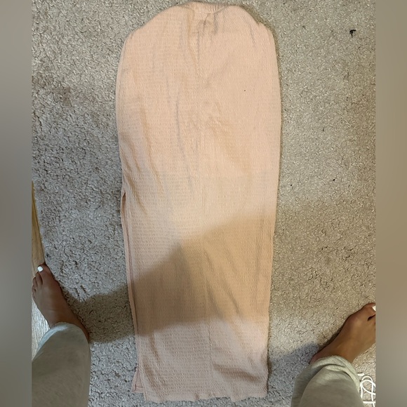 Bloomingdale’s light pink cut out beach maxi dress size small - Picture 8 of 13